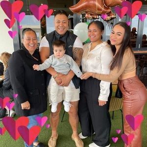 Meet your Posher, Toni